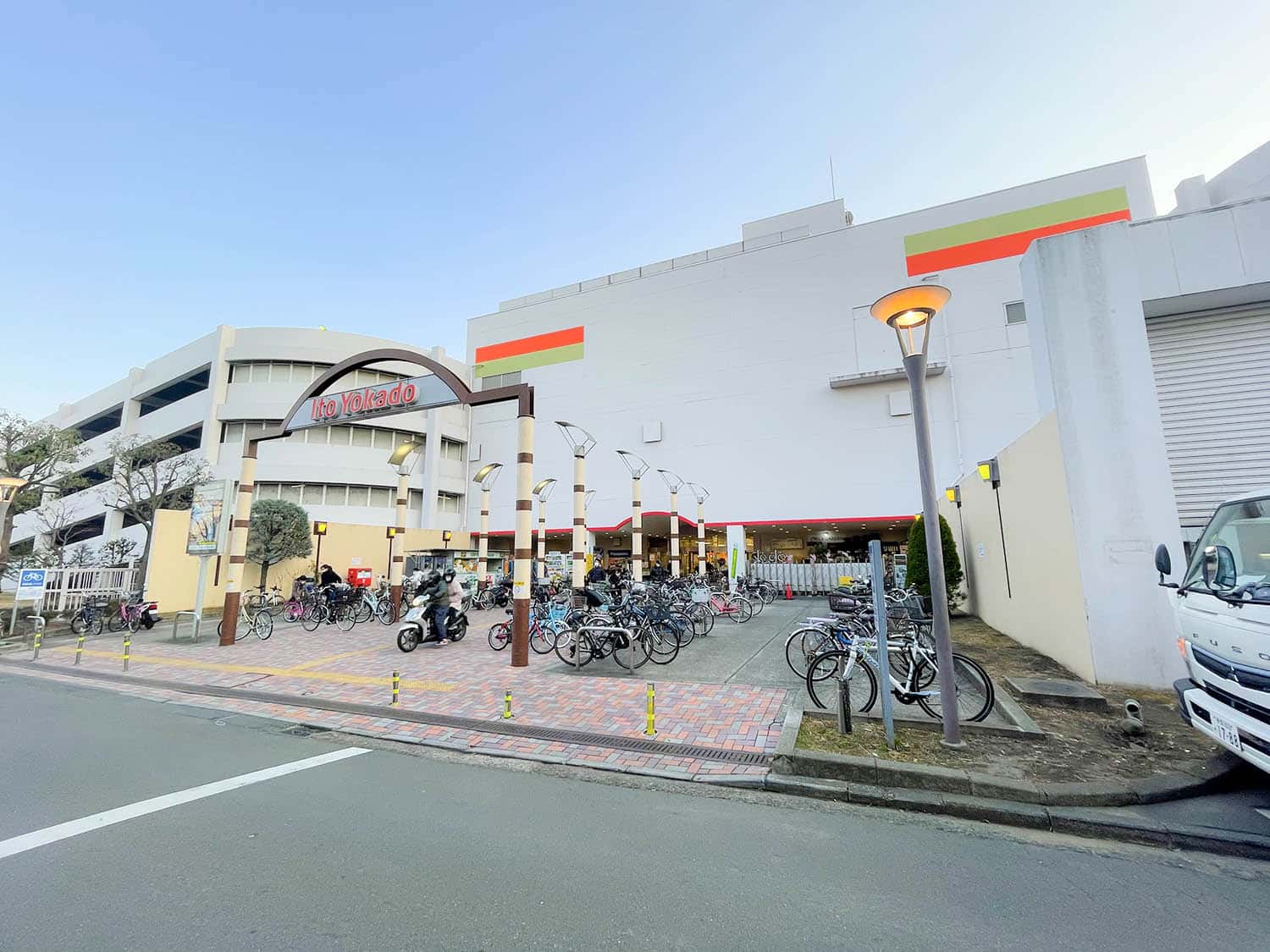 横浜市でモバイルバッテリーを捨てるのが面倒だった話 横浜好き